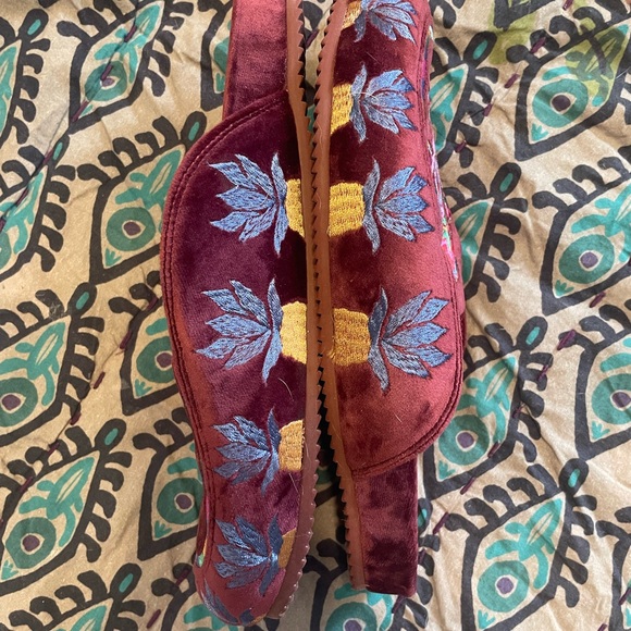 FARM Rio Multicolor Embroidered Mules - Picture 3 of 5